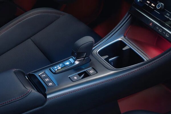 Lexus LBX Gear Shifter