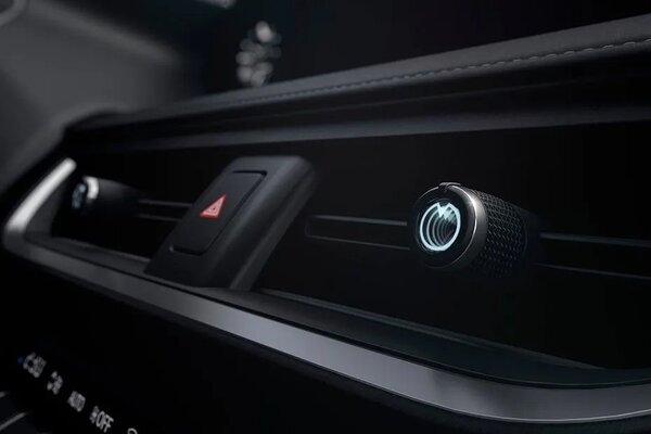 Lexus UX Front Air Vents