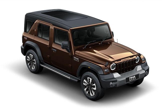 Mahindra Thar ROXX Burnt Sienna