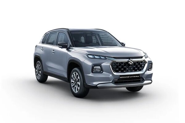 Maruti Suzuki Grand Vitara Splendid Silver With Black Roof