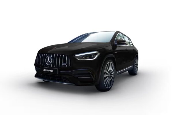 Mercedes-Benz AMG GLA35 Cosmos Black