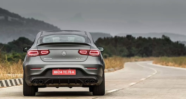 Mercedes-Benz AMG GLC43 Coupe [2020-2024] 600x319.jpg