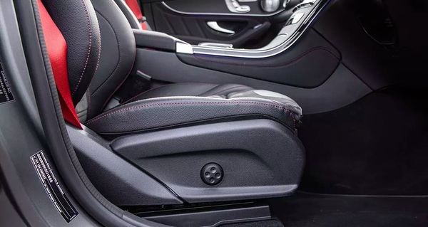 Mercedes-Benz AMG GLC43 Coupe [2020-2024] 600x321.jpg