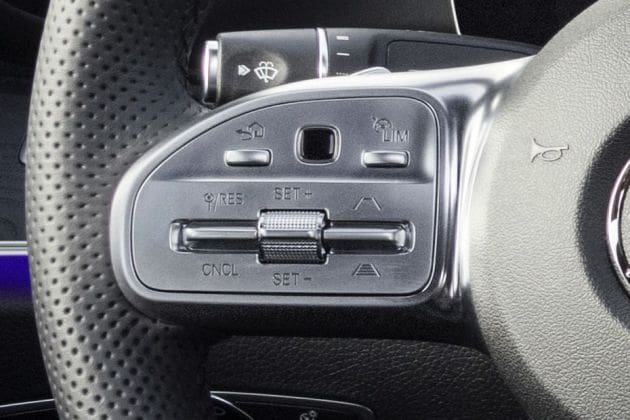 Mercedes-Benz CLS Steering Controls
