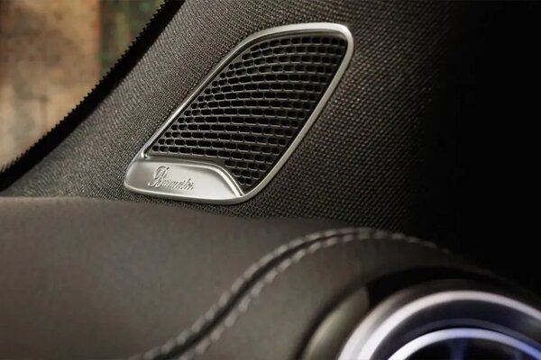 Mercedes-Benz GLA [2021-2024] Speakers