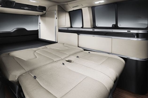 Mercedes-Benz V-Class Interior Image 18