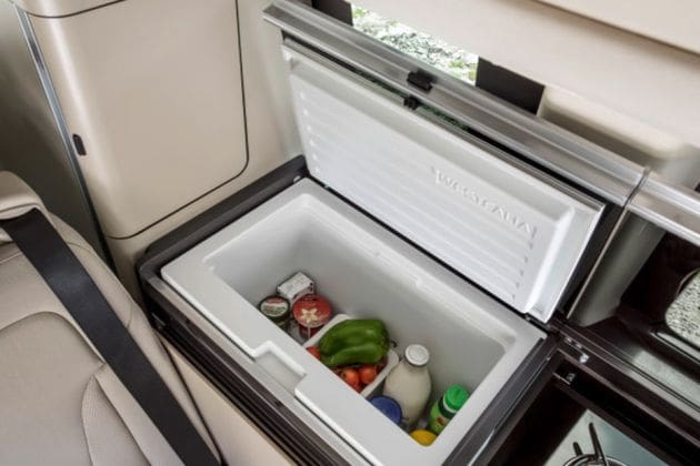 Mercedes-Benz V-Class Interior Image 19
