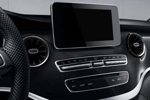 Mercedes-Benz V-Class Interior Image 20