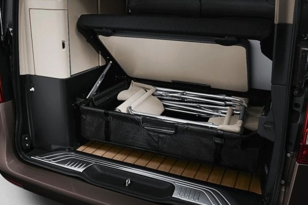 Mercedes-Benz V-Class Interior Image 7
