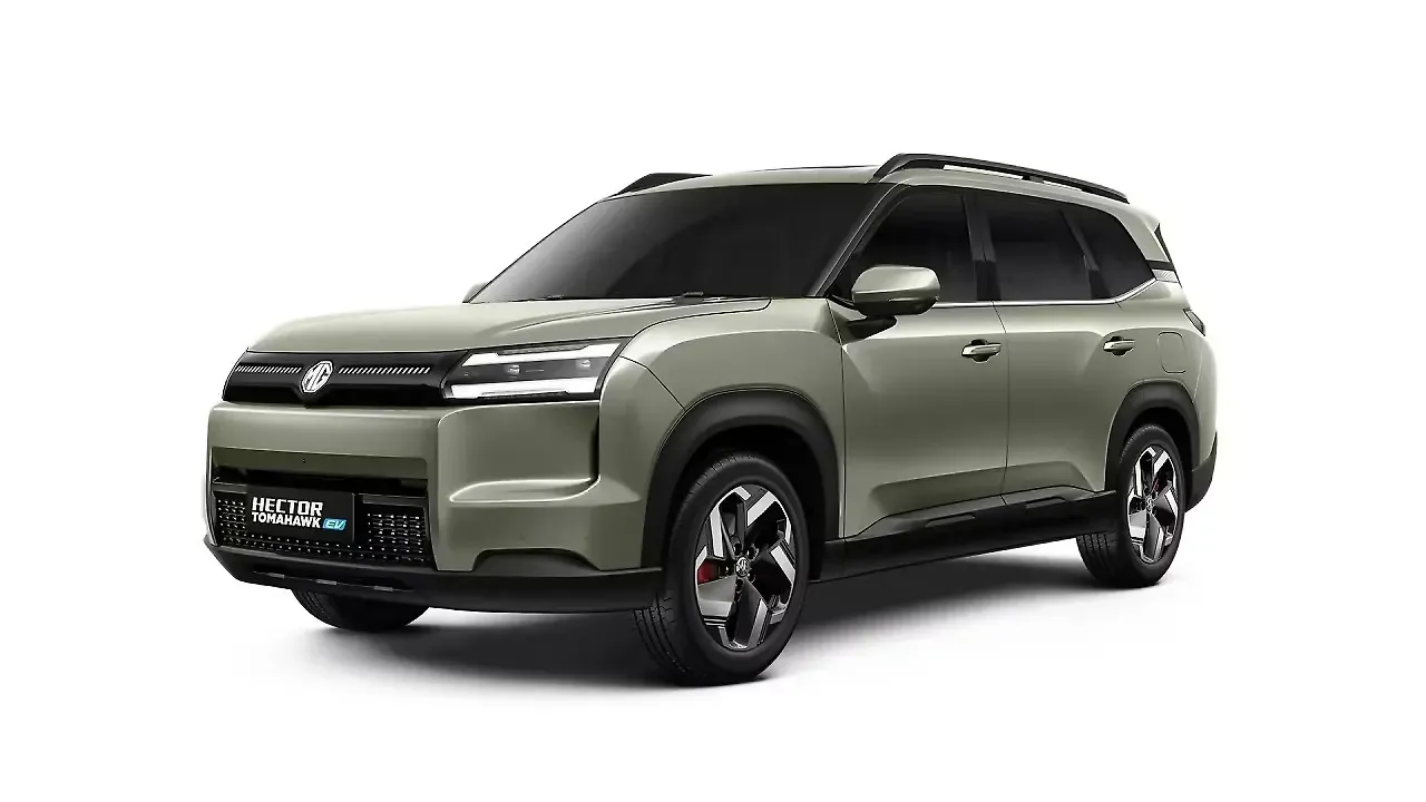 MG Hector Tomahawk EV Khaki Green