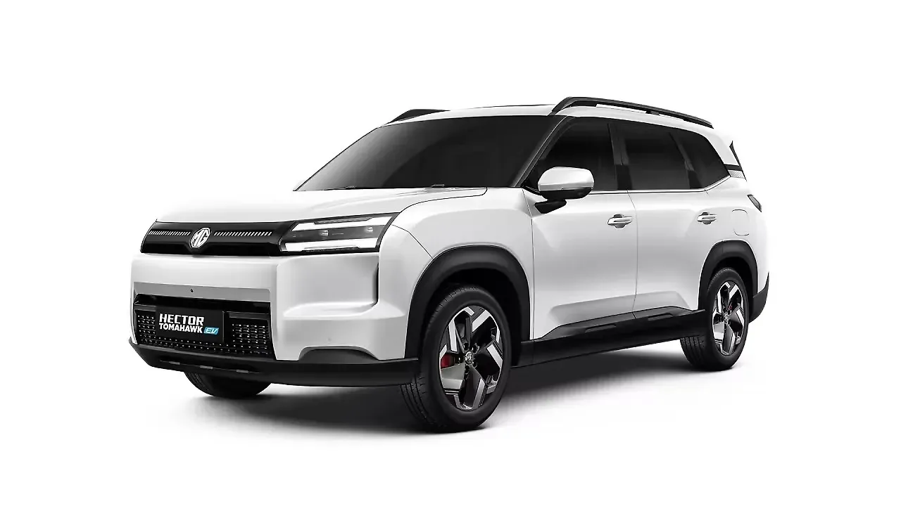 MG Hector Tomahawk EV Pearl White
