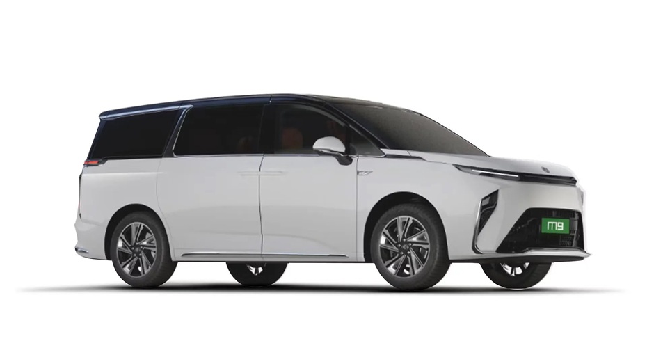 MG M9 EV Pearl Lustre White With Black Roof