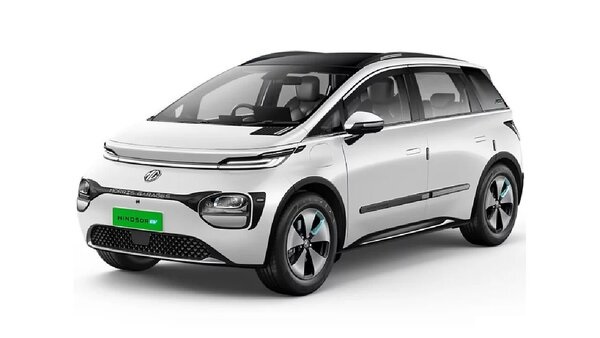 MG Windsor EV Pearl White