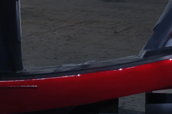 NIJ Automotive Accelero Plus Footspace View