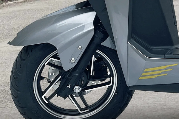 NIJ Automotive Accelero R14 Front Suspension View