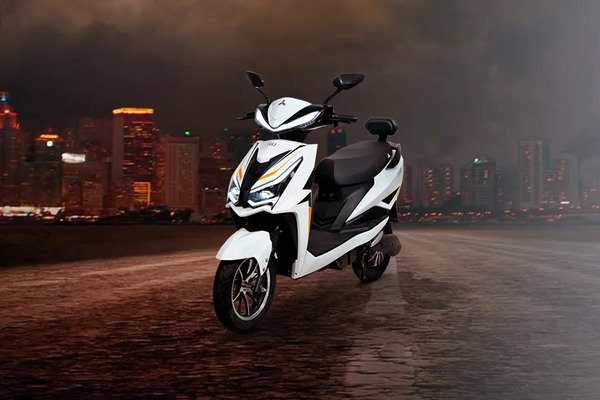 NIJ Automotive Accelero X-Pro Front Left View