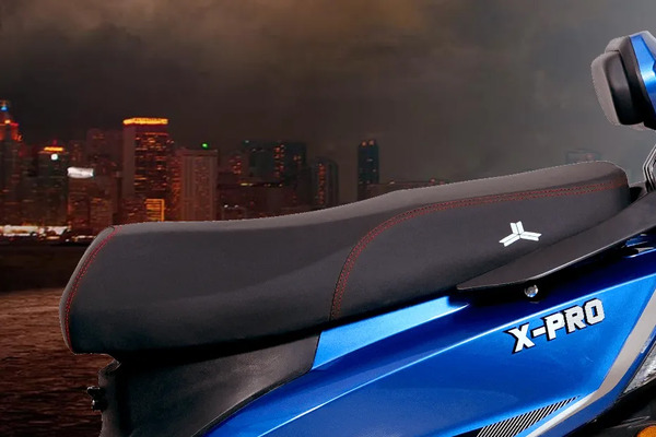 NIJ Automotive Accelero X-Pro Seat View