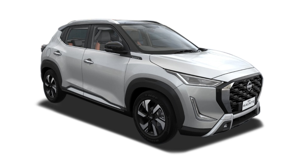 Nissan Magnite Pearl White With Onyx Black Roof