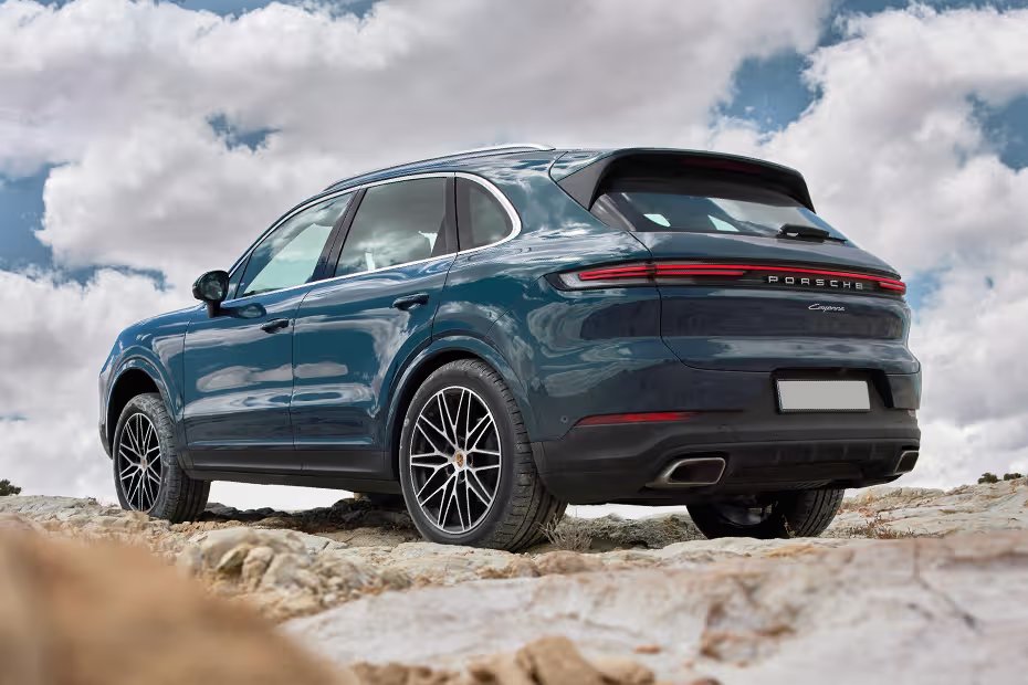 Porsche Cayenne Rear Left View