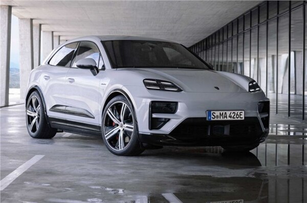Porsche Macan EV Front Right Side