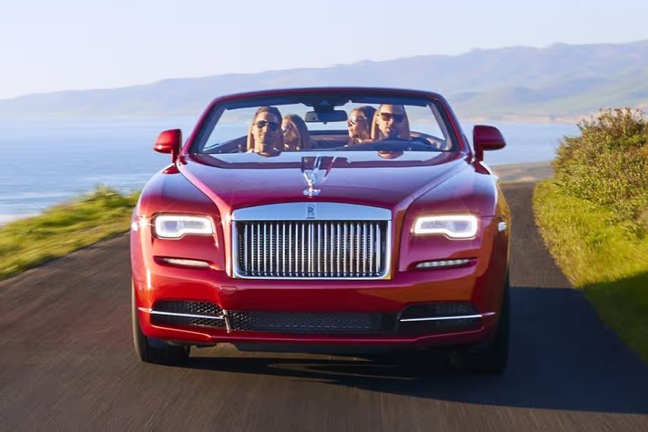 Rolls-Royce Dawn Front View