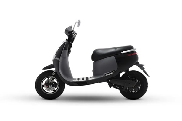 Rowwet Zepop Black Color