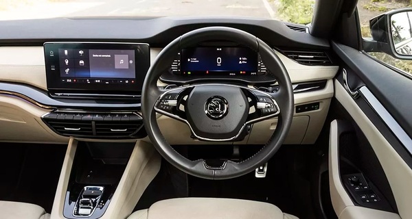 Skoda octavia 600x320.jpg