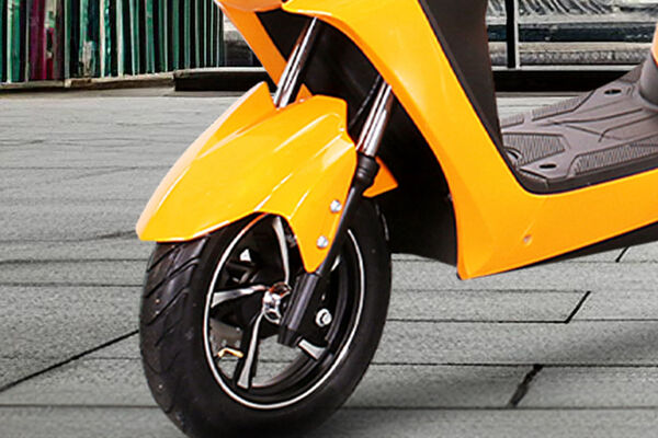 Sokudo Plus Front Tyre View