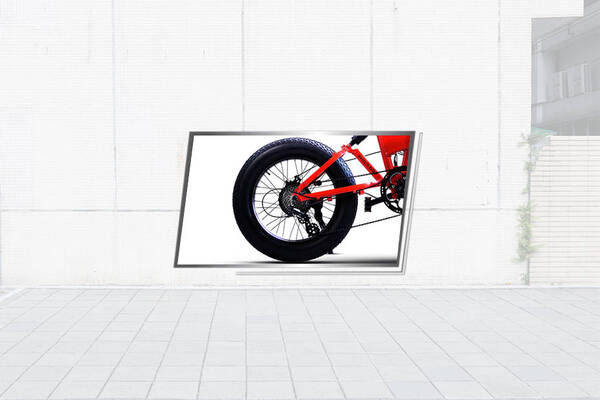 SVITCH XE Plus Rear Tyre View