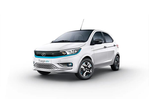 Tata Tiago EV Pristine%20white