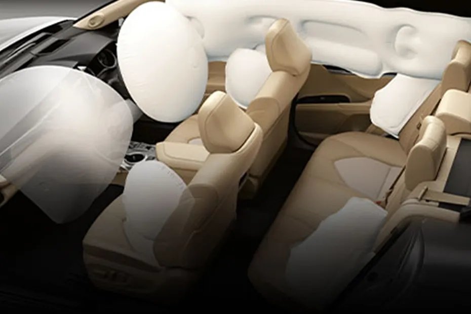 Toyota Camry [2022-2024] Airbags