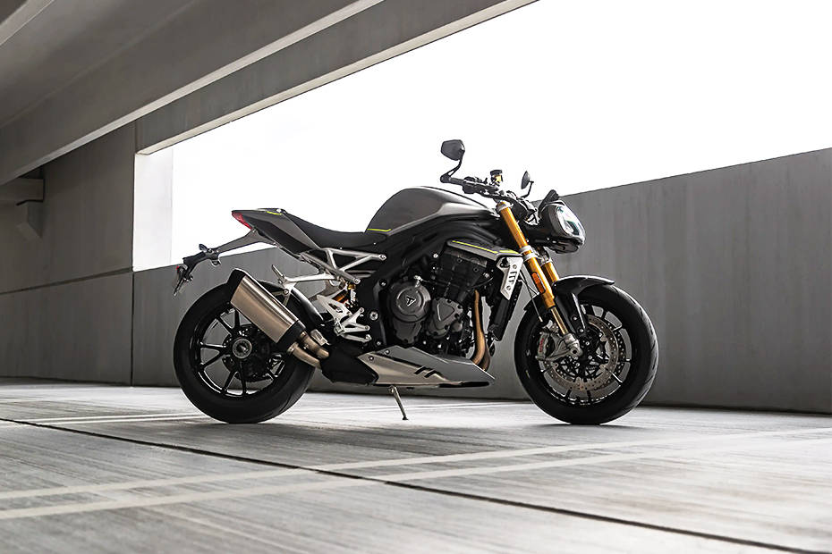 Triumph Speed Triple 1200