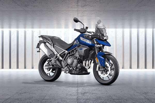 Triumph Tiger 900 Front Right View