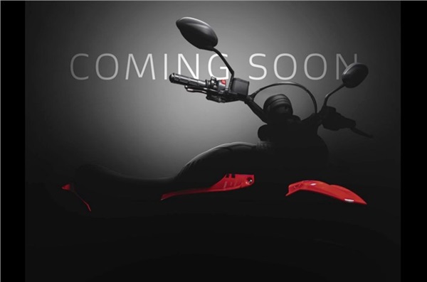 TVS ADV Right View