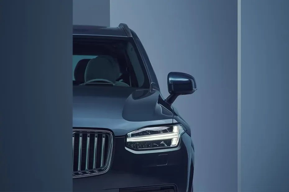 Volvo XC90 [2022-2025] Headlight