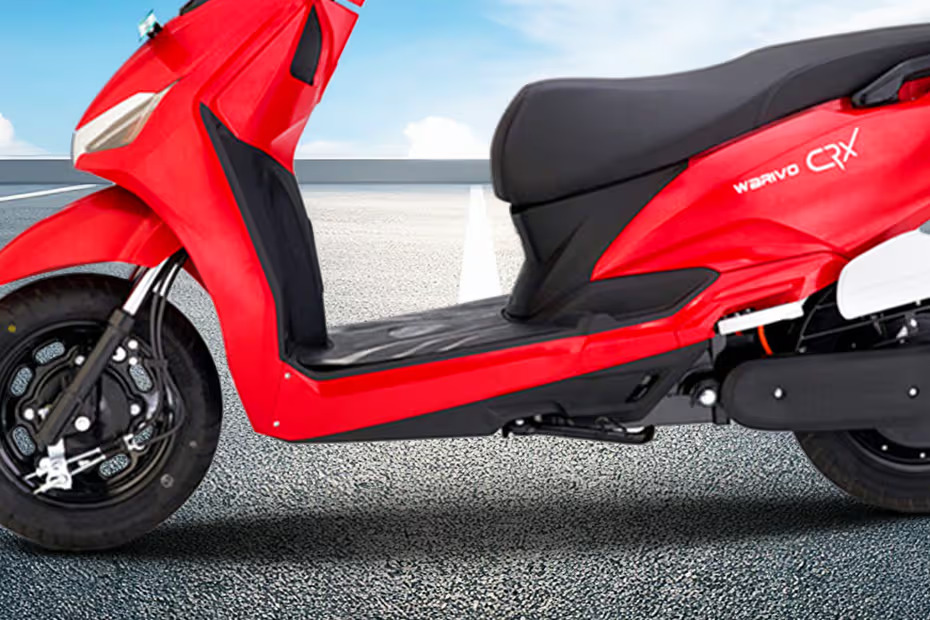 Warivo Motors CRX Footspace View