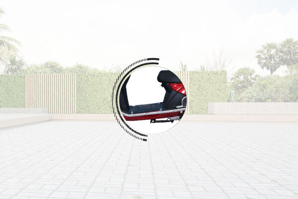 Warivo Motors Queen Footspace View