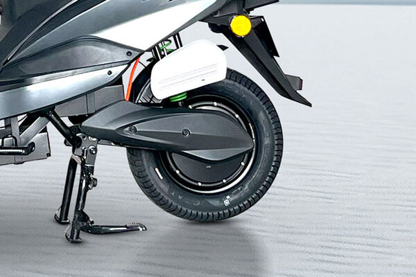 Zelio Gracy Plus Rear Tyre View